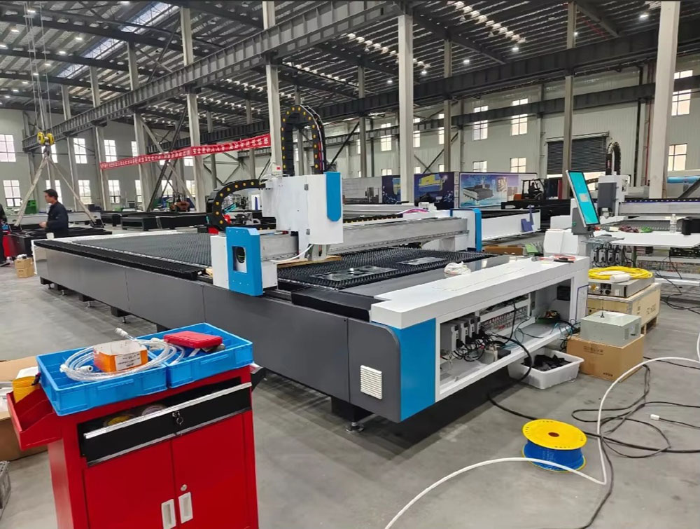 Mesin Pemotong Laser Serat CNC - Industrial Laser Cutter For Metal ulasan dan harga